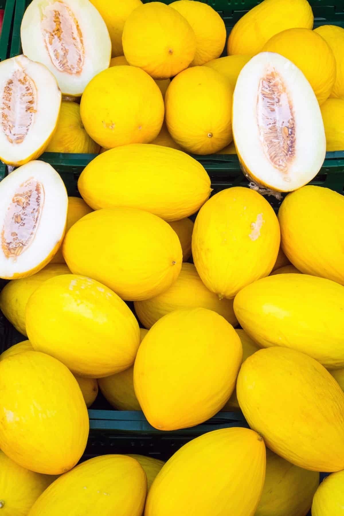 35 Yellow Fruits With Photos From A Nutritionist Clean Eating Kitchen
