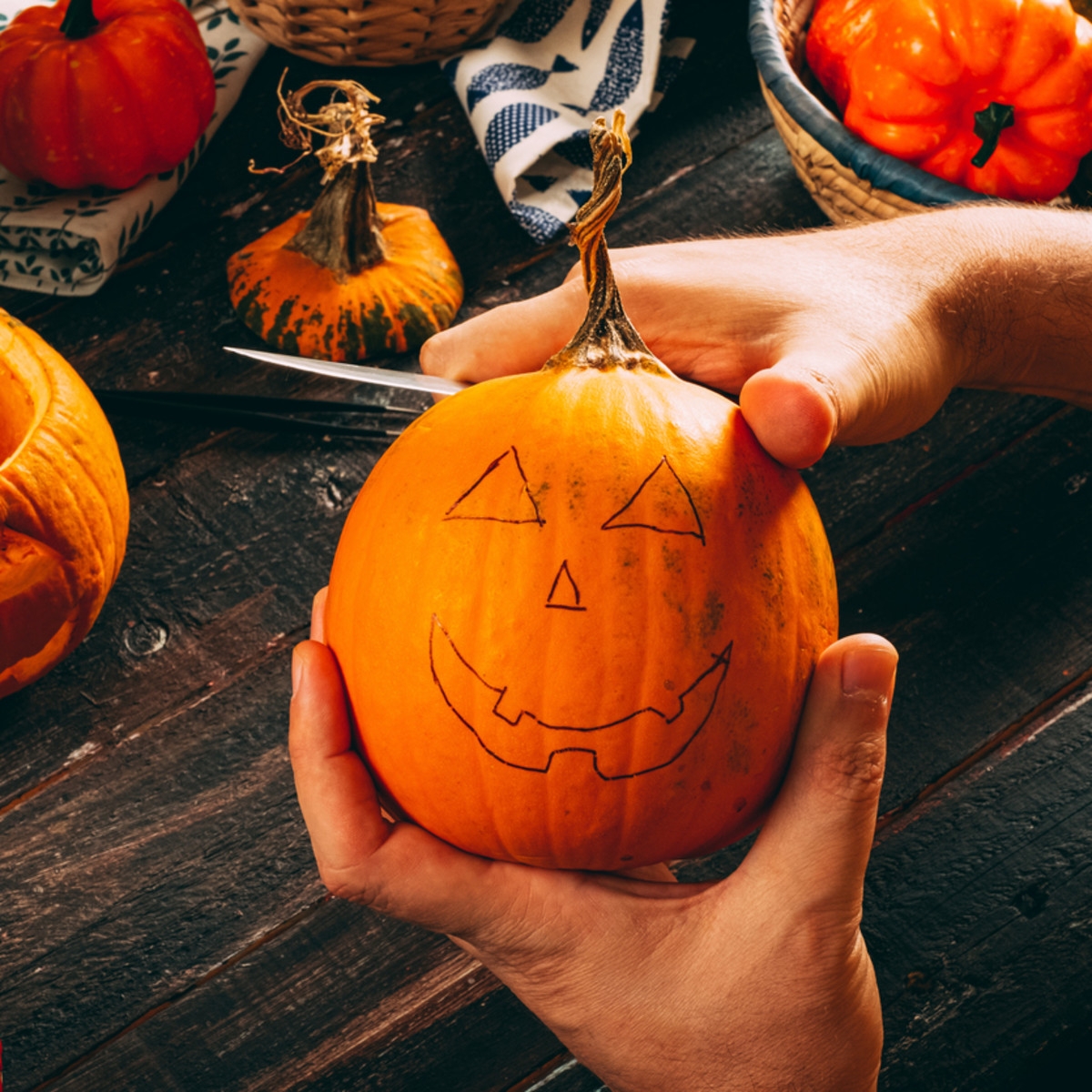 free printable pumpkin carving template