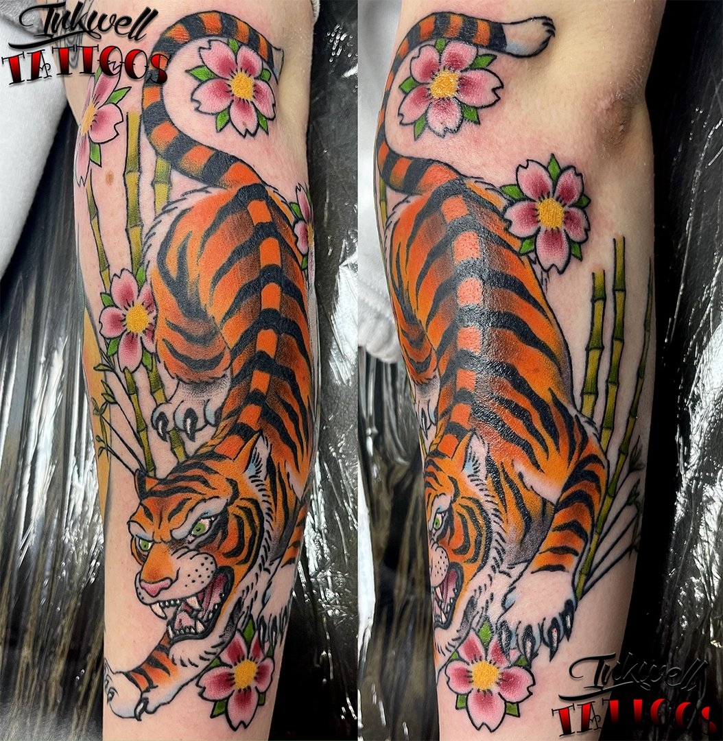 tiger tattoo color