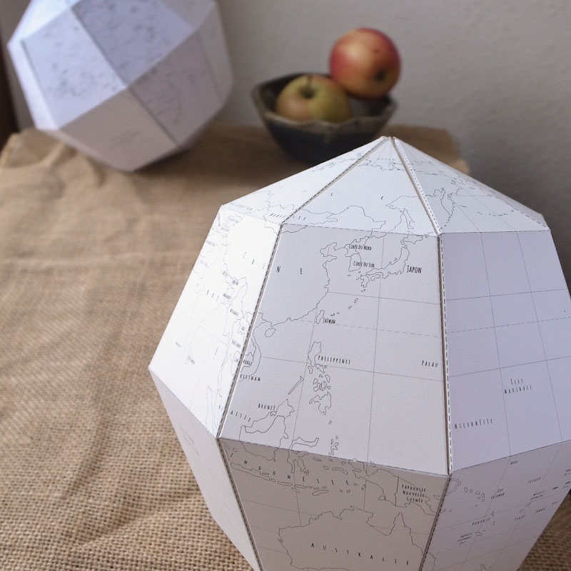 Le Paper Globe A DIY Paper Terrestrial Globe