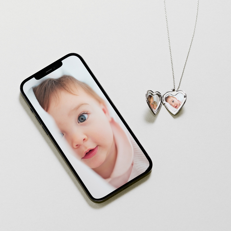 Locket Photos