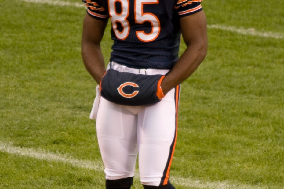 Logos And Uniforms Of The Chicago Bears Wikipedia