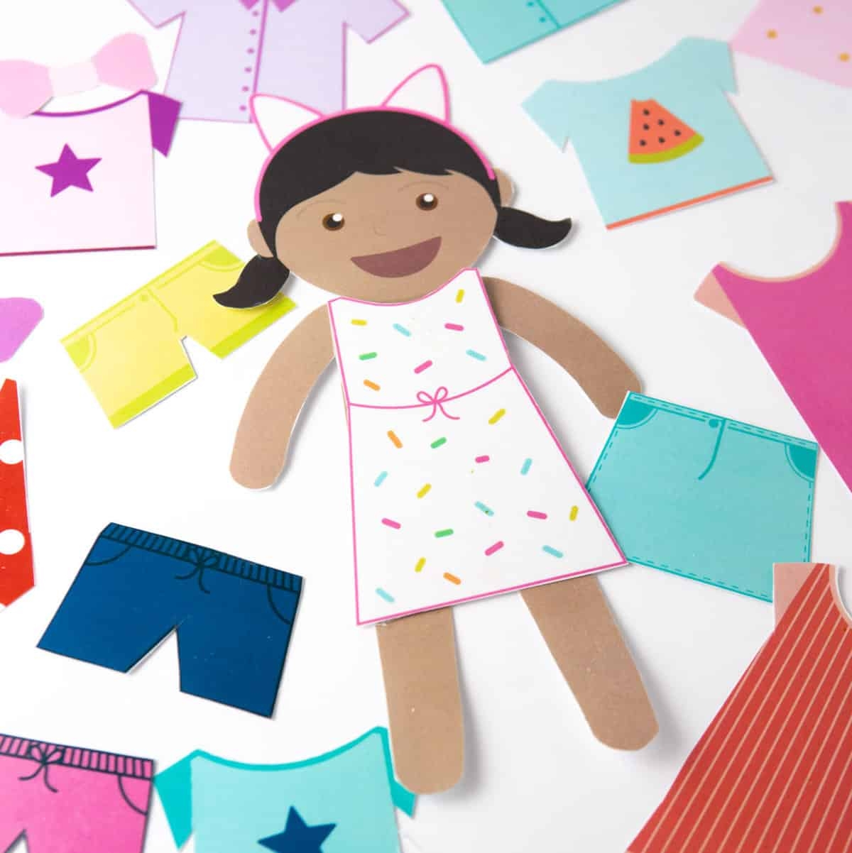 printable paper dolls clothes