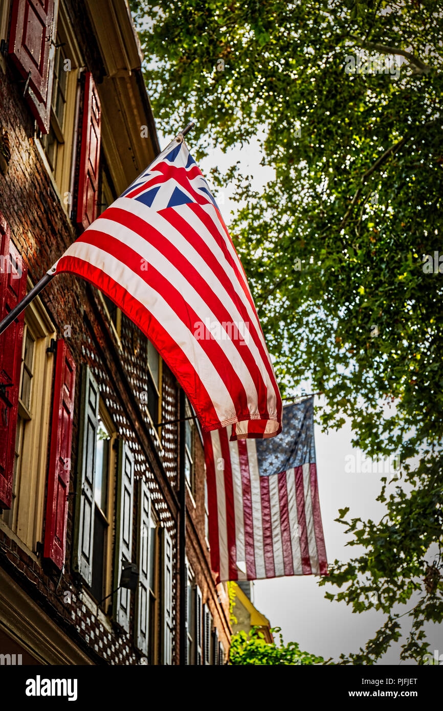 The Grand Union Flag Also Called The Continental Colors Congress Flag Cambridge Flag Or First Navy Ensign Is Generally Considered The First Flag O Stock Photo Alamy