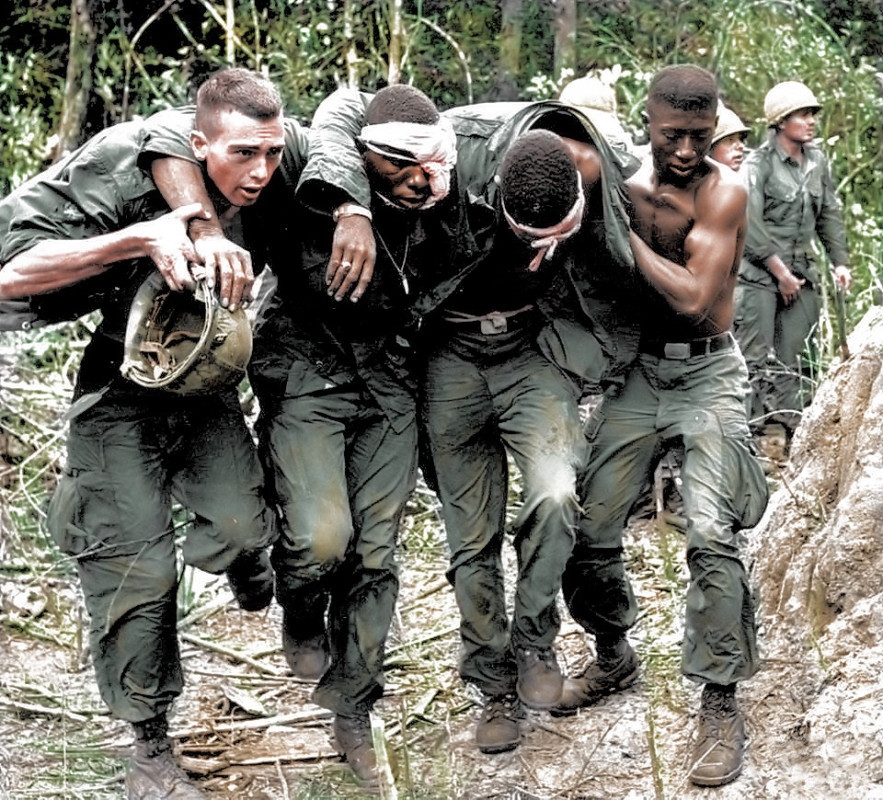 The Harsh Brutality Of The Vietnam War Is Illustrated In Colourised Images Showing The Extreme Pain And Sacrifice Of The Hundreds Of Soldiers Media Drum World