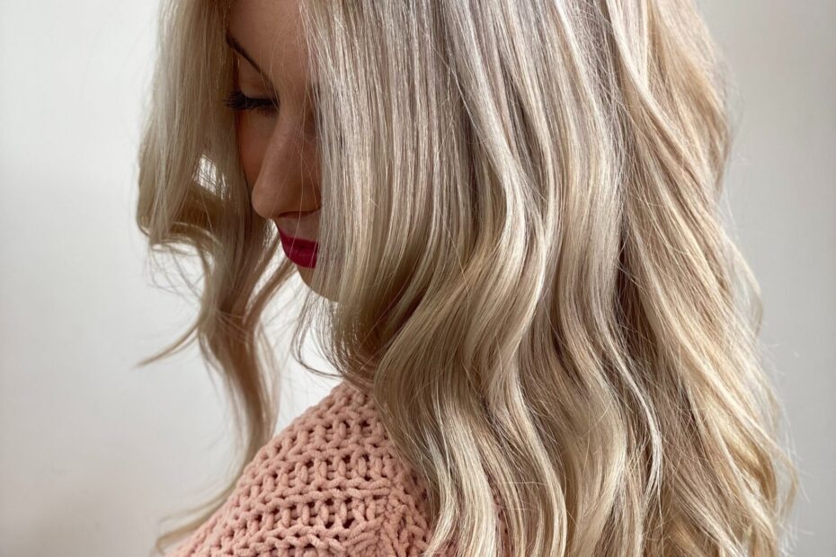 Top Trending Ash Blonde Balayage Hair Color Ideas For 2024